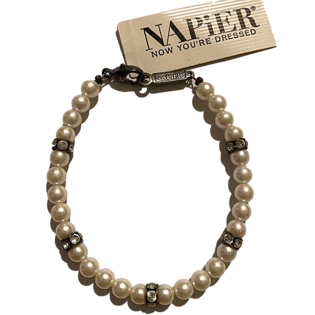 Napier Vintage Pearl Bracelet Crystal Accents New 47$